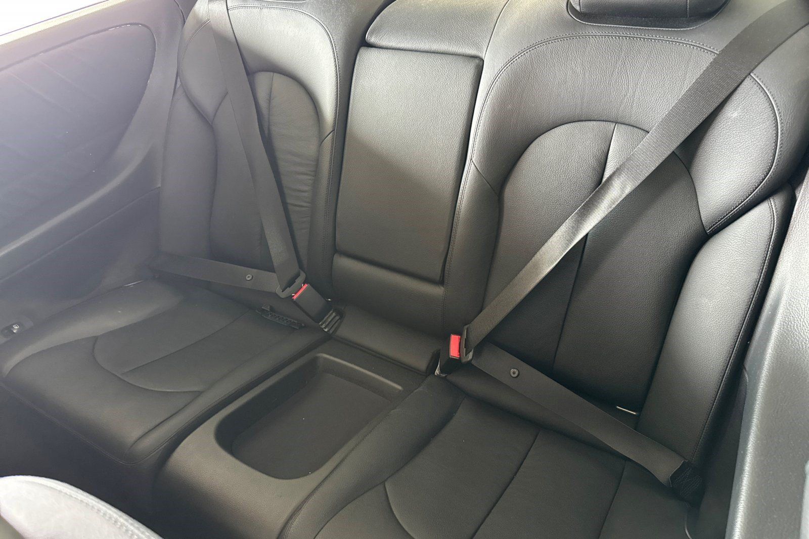 Used 2007 Mercedes-Benz CLK 350 Coupe image 21