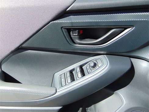 New 2025 Subaru Crosstrek 2.5i Premium image 20