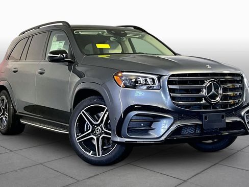 New 2026 Mercedes-Benz GLS 450 4MATIC image 19