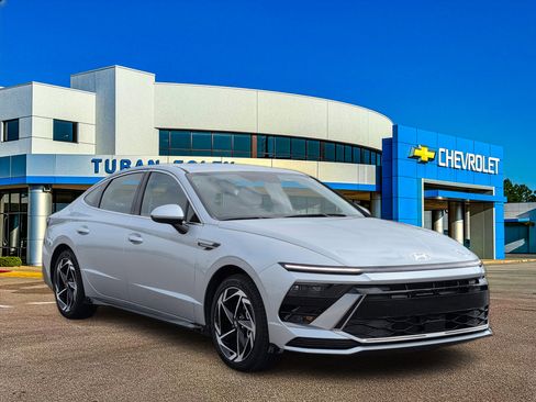 Used 2026 Hyundai Sonata SEL image 8