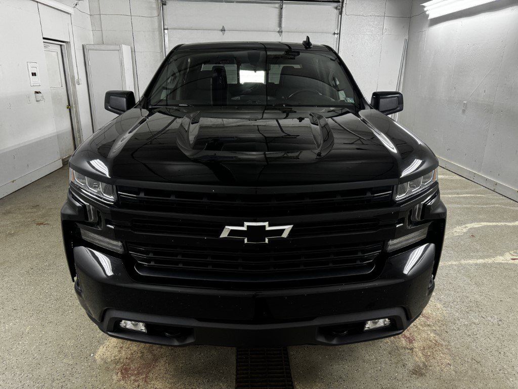 Used 2019 Chevrolet Silverado 1500 RST w/ All-Star Edition AWD/4WD image 3