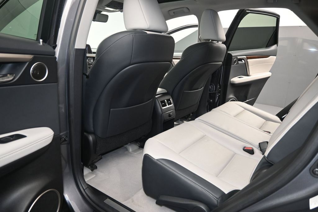 Used 2018 Lexus RX 350 FWD w/ Premium Package image 12