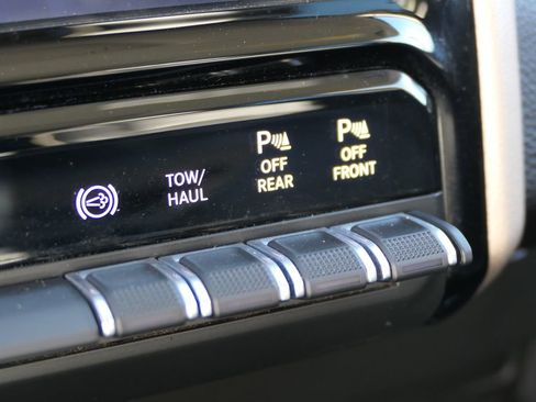 Used 2023 RAM 2500 Laramie image 22