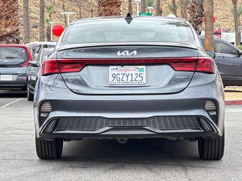 Used 2023 Kia Forte GT-Line w/ GT-Line Technology Package FWD image 4
