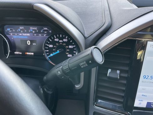 Used 2022 Ford F250 Lariat w/ Tremor Off-Road Package image 14