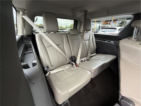 Used 2021 Ford Expedition Max XLT AWD/4WD image 25