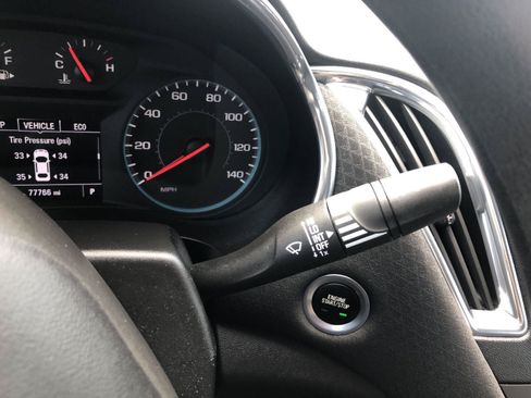 Used 2019 Chevrolet Malibu LT FWD image 23