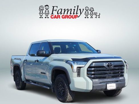 Used 2026 Toyota Tundra SR5 AWD/4WD image 2
