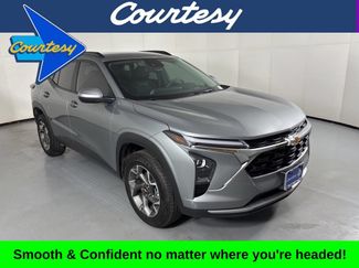 Used 2024 Chevrolet Trax LT FWD video 1