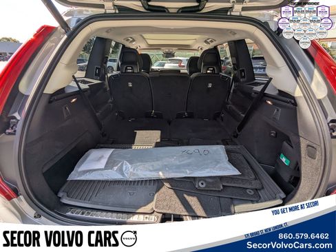 Certified 2024 Volvo XC90 B6 Plus w/ Protection Package Premier image 21