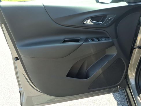 Certified 2019 Chevrolet Equinox LT AWD/4WD image 19