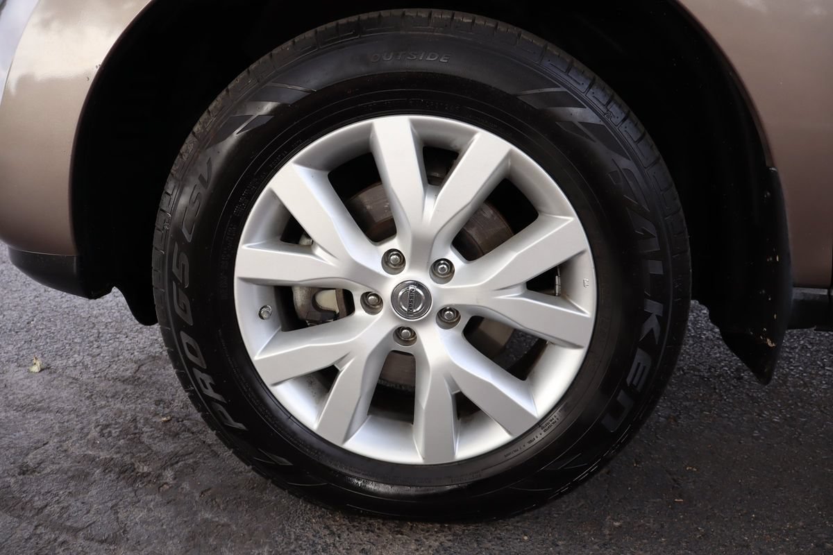 Used 2013 Nissan Murano S AWD/4WD image 39