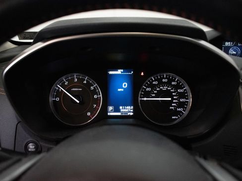 Used 2019 Subaru Crosstrek 2.0i Limited w/ Moonroof Package w/Navigation AWD/4WD image 13