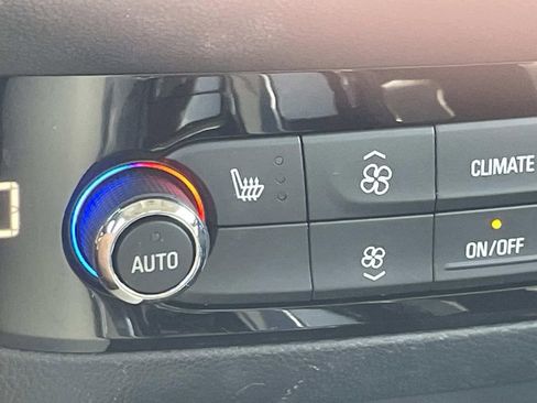 Certified 2023 Buick Enclave Essence w/ Experience Buick Package image 26