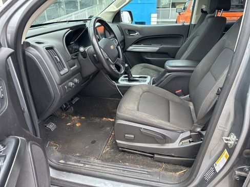 Used 2018 Chevrolet Colorado LT AWD/4WD image 15