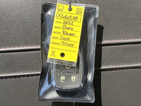 Used 2022 Chevrolet Blazer RS w/ Enhanced Convenience Package image 34