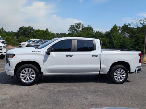 Used 2023 Chevrolet Silverado 1500 Custom RWD image 6