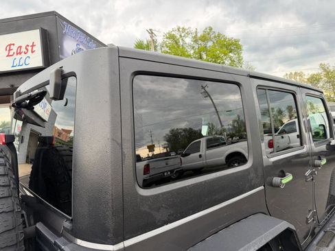 Used 2018 Jeep Wrangler Unlimited Sahara image 80