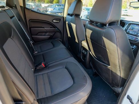 Used 2022 GMC Canyon AT4 image 29