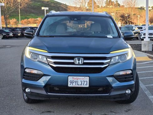 Used 2016 Honda Pilot Elite image 2