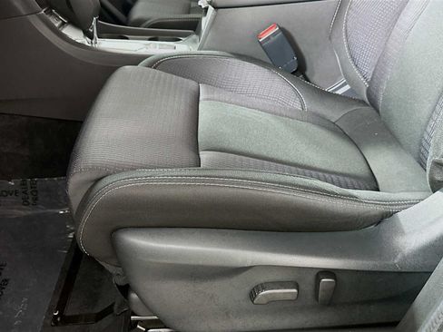 Certified 2025 Subaru Ascent Premium AWD/4WD image 17