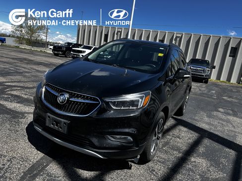 Used 2017 Buick Encore Essence AWD/4WD image 1