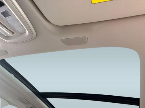 New 2026 Volvo XC60 B5 Ultra w/ Climate Package image 16