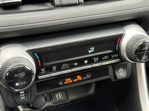 Certified 2024 Toyota RAV4 XLE image 22