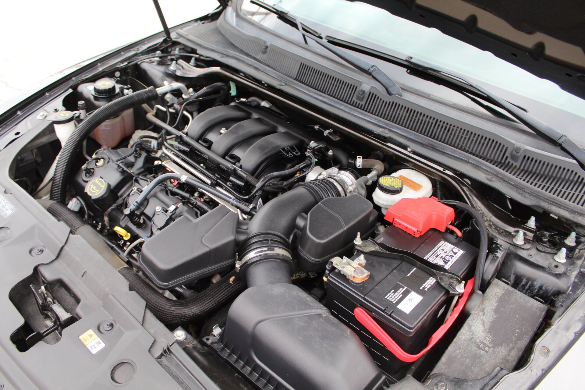 Used 2018 Ford Taurus SEL w/ Equipment Group 201A FWD image 45