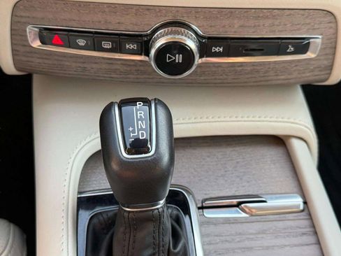 Used 2022 Volvo XC90 T6 Inscription w/ Advanced Package image 43