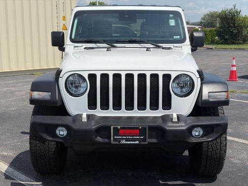 Used 2021 Jeep Wrangler Unlimited Sport AWD/4WD image 2
