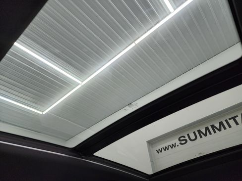 Used 2025 BMW X1 xDrive28i image 14