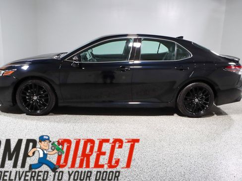 Used 2024 Toyota Camry XSE image 10