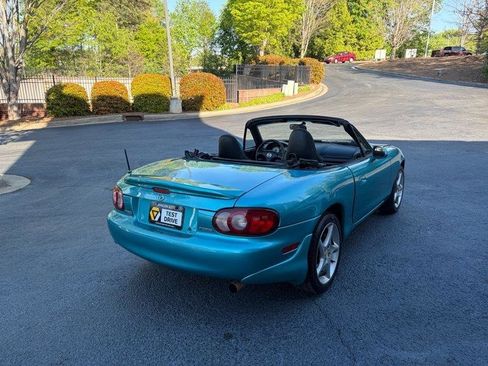 Used 2003 MAZDA MX-5 Miata RWD image 15