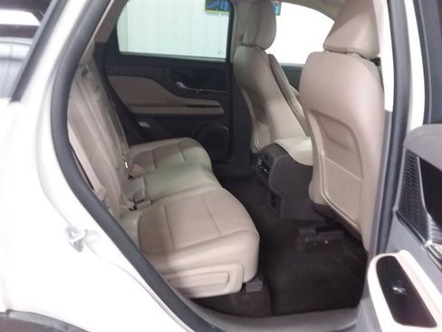 Used 2022 Lincoln Corsair Reserve w/ Equipment Group 201A image 12