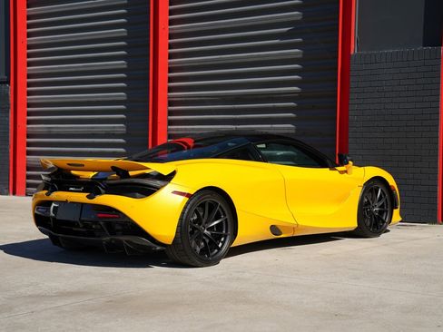 Used 2019 McLaren 720S Performance image 8