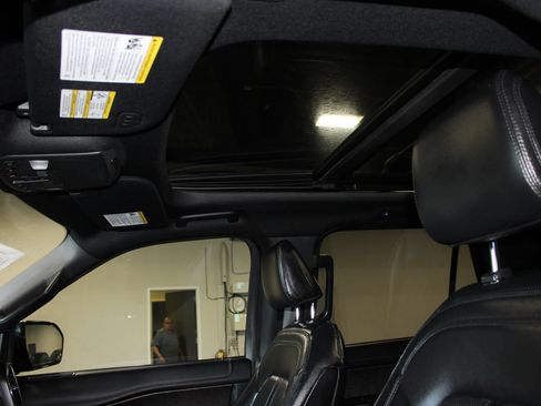 Used 2021 Ford Expedition Limited RWD image 30