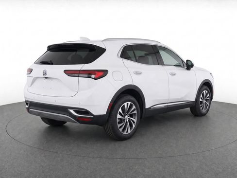 Used 2022 Buick Envision Essence w/ Technology Package I FWD image 3