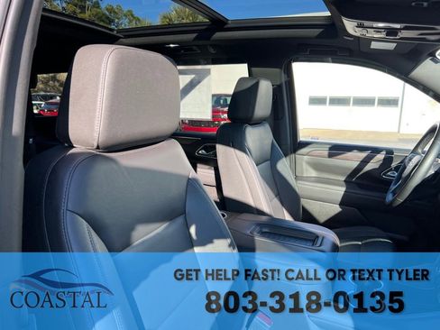 Used 2024 Chevrolet Tahoe Z71 w/ Luxury Package image 32