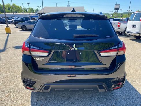 Used 2024 Mitsubishi Outlander Sport ES AWD/4WD image 4