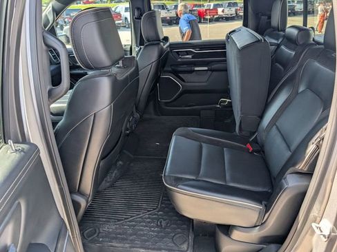Used 2021 RAM 1500 Laramie AWD/4WD image 11