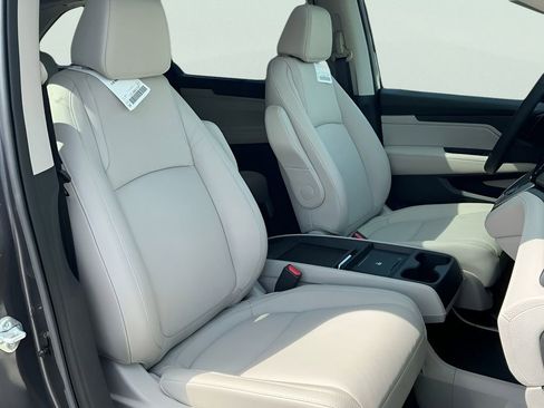 New 2026 Honda Odyssey EX-L image 16