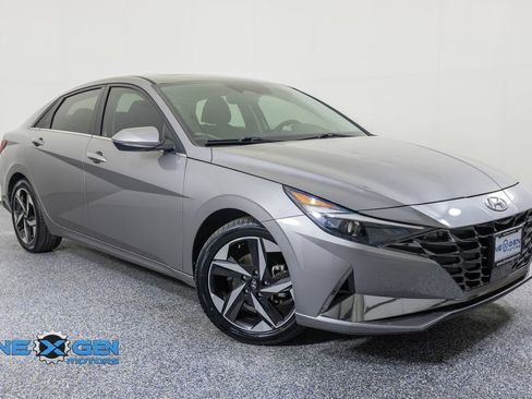 Used 2021 Hyundai Elantra SEL w/ Convenience + Premium Package FWD image 1
