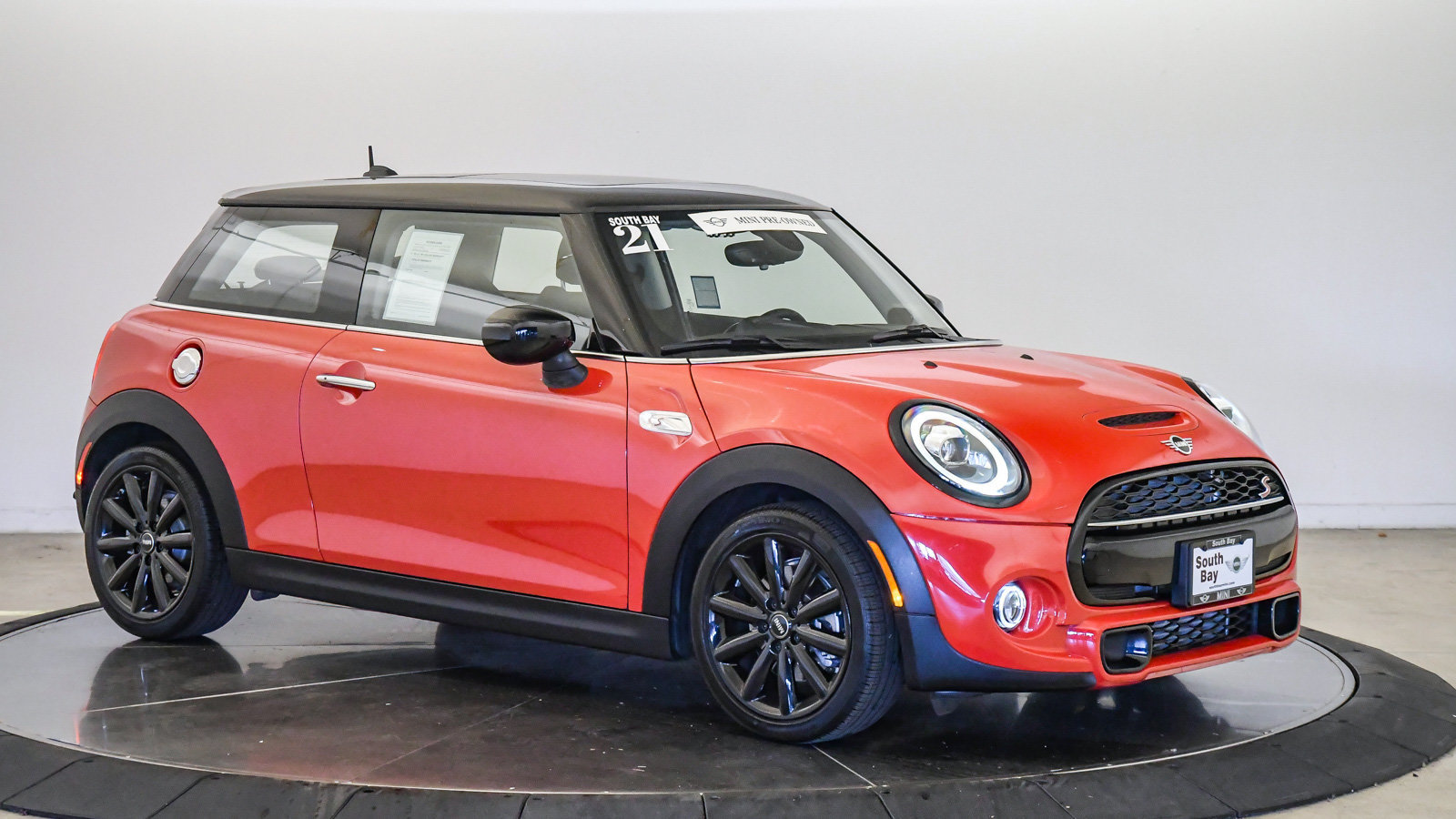 Used 2021 MINI Cooper S FWD image 6