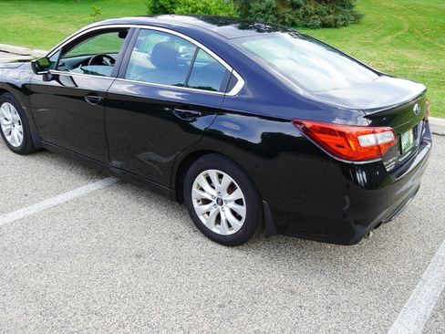 Used 2015 Subaru Legacy 2.5i Premium w/ Popular Package #2 AWD/4WD image 10