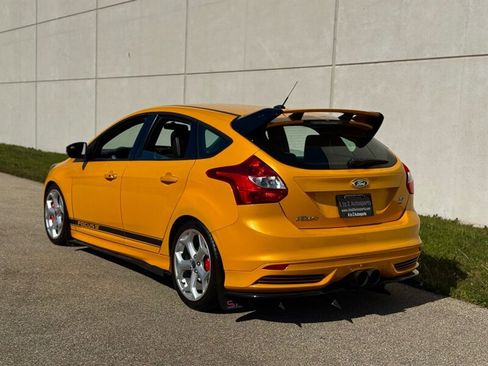 Used 2013 Ford Focus ST FWD image 8
