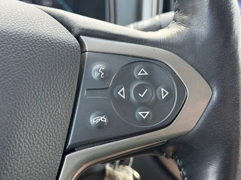 Used 2022 Chevrolet Colorado Z71 w/ Safety Package AWD/4WD image 20