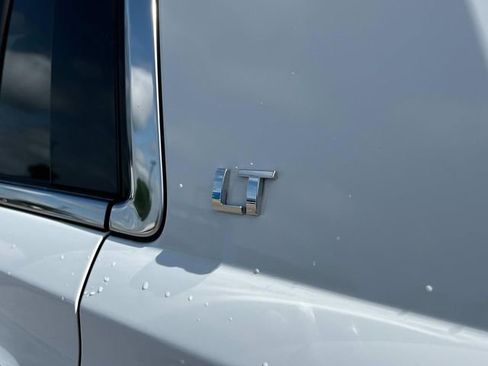 Used 2015 Chevrolet Tahoe LT w/ Luxury Package AWD/4WD image 15