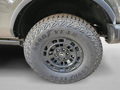 New 2026 Ford Bronco Badlands image 10