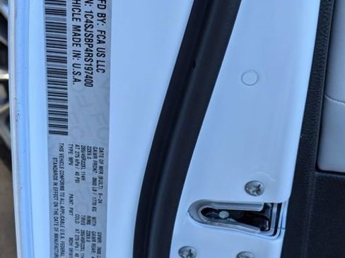 New 2024 Jeep Wagoneer L Series II w/ Convenience Group I image 22